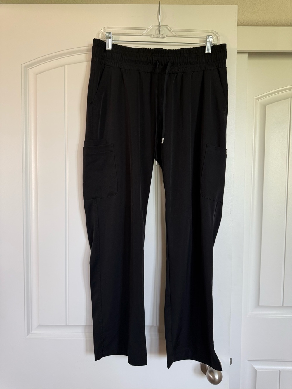 Beyond Scrubs Women’s Black Uniform Scrub Pants Bottoms S/P NWOT